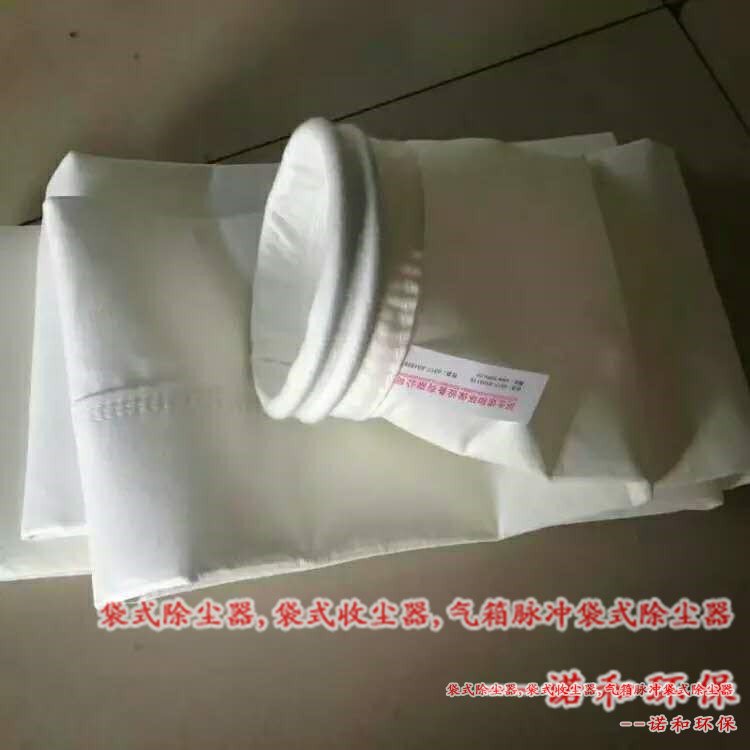 針刺氈覆膜濾袋產品圖片