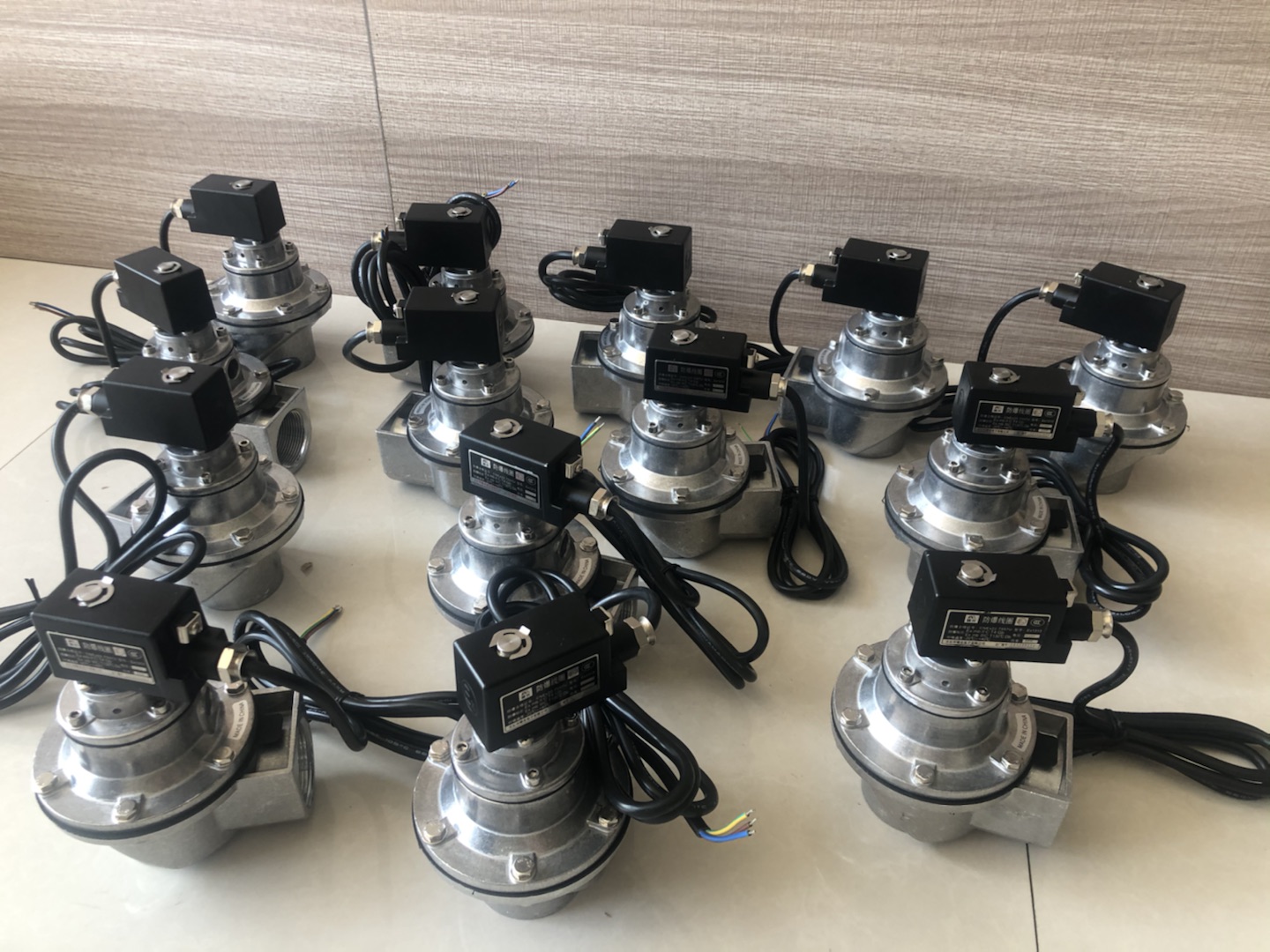普通電磁閥和防爆電磁閥的區(qū)別產(chǎn)品圖片