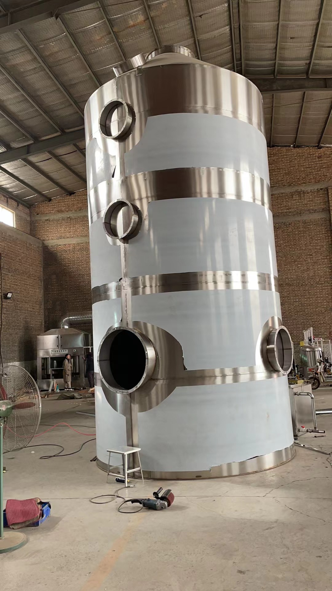 廢氣處理噴林塔設備的工作原理產品圖片